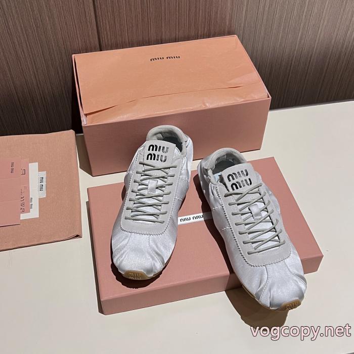 &nbsp;&nbsp;&nbsp;&nbsp;スニーカーカジュアル通販 強い魅力を感じる一枚  最高のエレガントスーパー コピー メンズMIUMIU._0_5