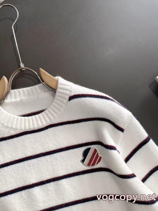 MONCLERセーター強い魅力を感じる一枚  コスパ最高のプライス 雑誌掲載ブランドスーパー コピー 安心._0_1