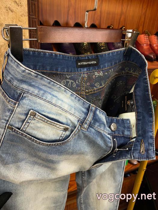 ジーンズBOTTEGA VENETAコピー 品 販売日本未入荷 一番人気 人気定番._0_4