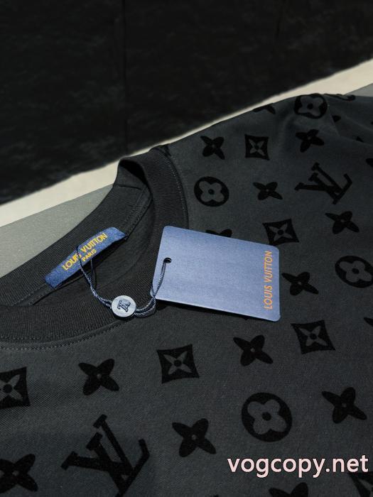 半袖Tシャツ質感に満足 個性的なデザイン 個性派 スーパー コピーLOUIS VUITTON_0_3