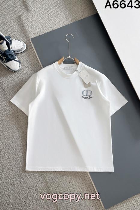偽物 ブランド 販売Dior冬らしい品格が漂う 高品質 人気 高品質な半袖Tシャツ_0_4