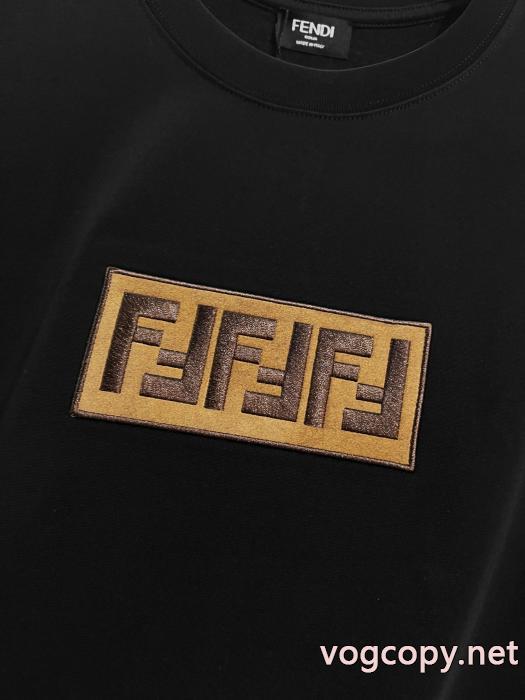 コピー 商品 ブランドFENDIファッションモード系  VIPセール激安 超特価数量限定半袖Tシャツ_0_2