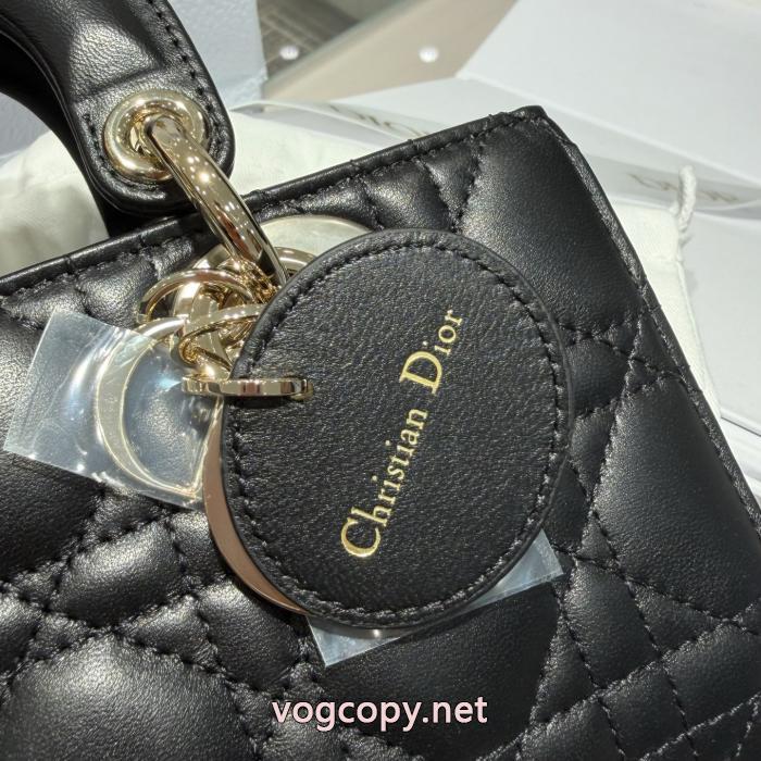 ブランド レディースブランド コピー 優良店Dior日本未入荷 日本即完売予想 洗練された印象.._0_6