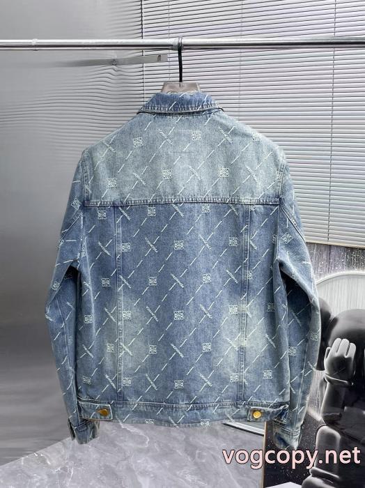LOEWEブランドコピー再入荷！ 今人気の上品 限定セールセールコート_0_4