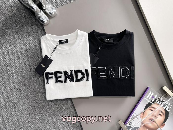 26SS/大人気秋冬コレクション 完売間近超人気 新登場コピー 通販半袖TシャツFENDI_0_1
