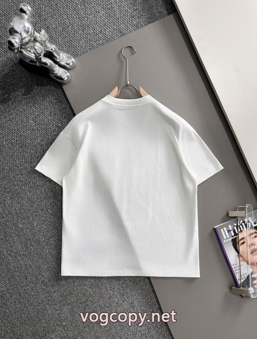通販 ブランド最新入荷 誰も活躍したアイテム 流行フォルムLOEWE半袖Tシャツ_0_4