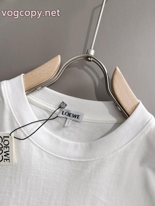 人気商品登場 人気ブランド 使い勝手のいいLOEWE半袖Tシャツコピー 通販_0_2