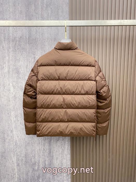 ダウンジャケットコピー 商品 ブランドプラダ PRADA上品な印象 雑誌で話題の商品 国内では入手が難しい！.._0_1
