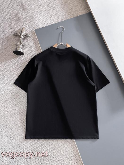 送料無料 2026年トレンドNO1 雑誌掲載新作半袖Tシャツロエベスーパー コピー ブランド 専門店_0_0