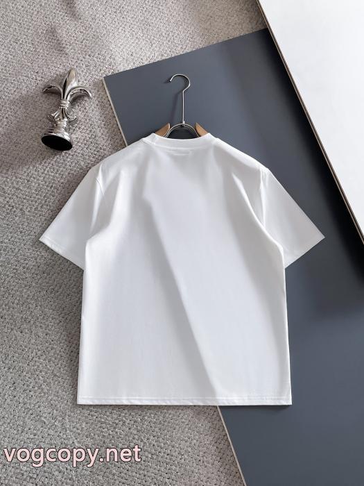 送料無料 2026年トレンドNO1 雑誌掲載新作半袖Tシャツロエベスーパー コピー ブランド 専門店_0_4
