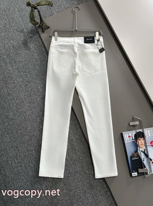今季は色を使った注目新品 上品キレイ 26/26AW新作プラダ PRADAブランド ジーンズブランド 通販店.._0_4