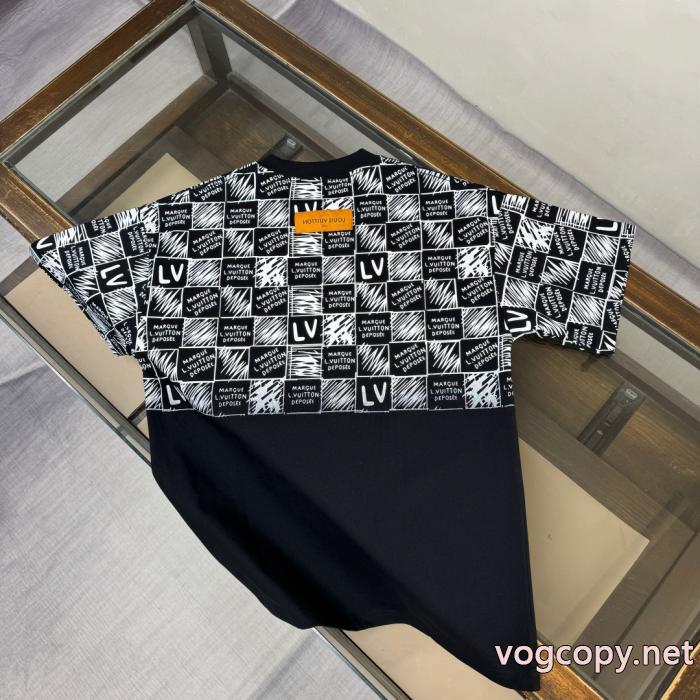 数量限定 大人気再入荷セール 欧米韓流/雑誌 偽物 ブランド ショップ半袖Tシャツルイ ヴィトン_0_4