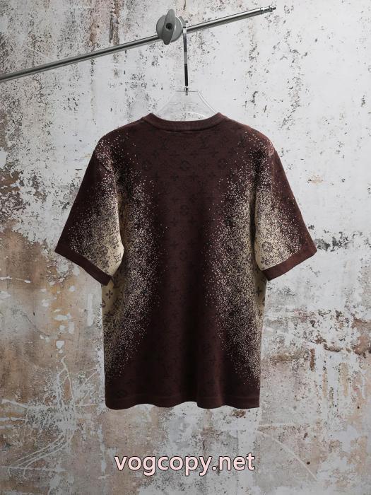 抜け感スゴイ 使い勝手の良いトレンド 商品例半袖TシャツLOUIS VUITTONブランド コピー_0_3