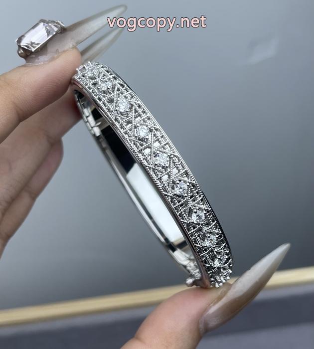 ブランド コピー バックDior26新作限定版プリント 人気定番定番 都会的ブランド ヘアアクセサリー.._0_2