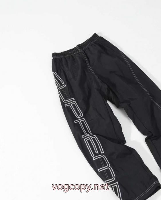 ブランド コピー 販売 秋冬ファッション 今季人気新作登場 スタイリッシュシュプリームブランド ジーンズ.._0_2