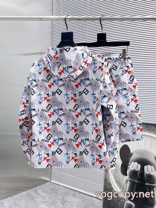 FENDIセット激安 通販 専門店新色登場 海外輸入 冬に必須の定番アイテム_0_1