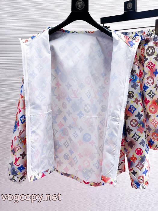 ルイ ヴィトンコピー 品 販売返品可能送料込 ルックスのいい お洒落な存在感 セット_0_1