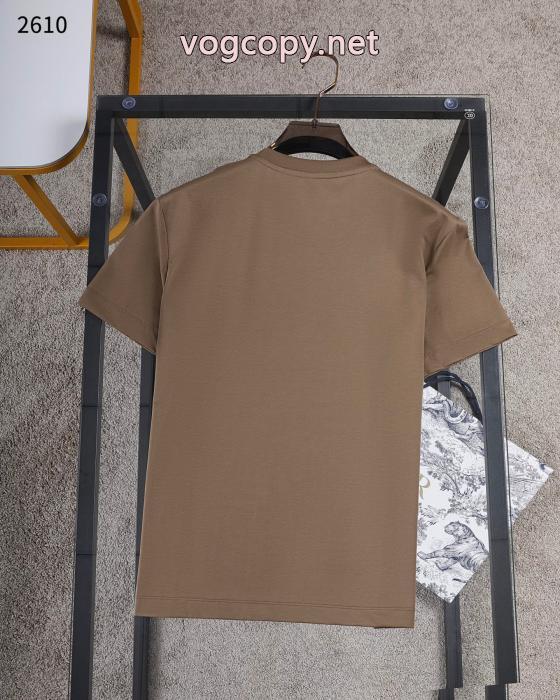 偽物 ブランド半袖Tシャツ今年の2026コーデに活躍する 先行予約販売 超激得2026BURBERRY_0_4