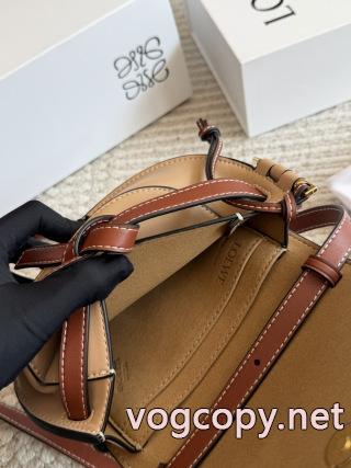 ブランド 品 スーパー コピー流行の最前線 希少    関税送料込LOEWEバッグ_0_1