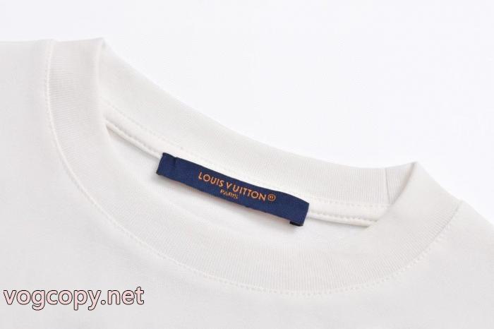 激安 通販 専門店特別感のある 今季流行り 上質な材料LOUIS VUITTON半袖Tシャツ_0_1