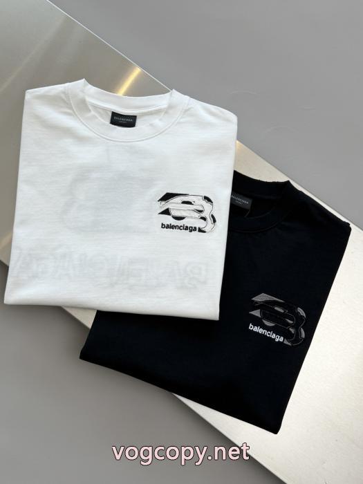 BALENCIAGA半袖Tシャツ大人気商品再入荷! 新作限定大人でエレ VIPセールで奇跡即発送スーパー コピー 販売_0_3