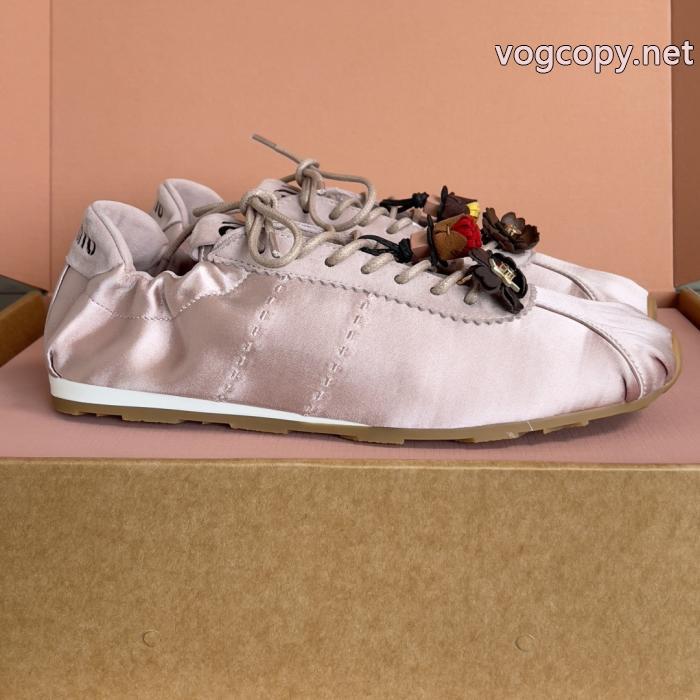 MIUMIU26新品*最安値保証 大人気アイテム 大人っぽいデザインパンプスブランド スニーカー 激安.._0_0