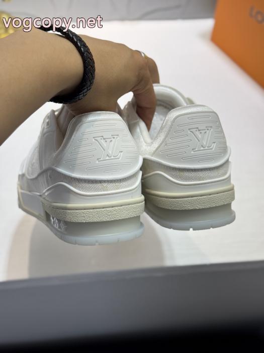 LOUIS VUITTONファッションスタイル 雑誌掲載 すっかり定番化スニーカー通販 ブランド._0_2