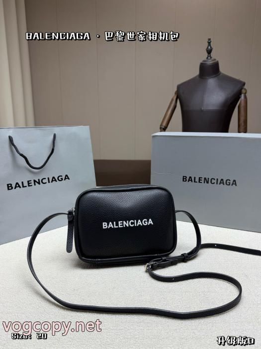 人気限定品 2026の流行りトップス アップデザインコピー 商品 ブランドBALENCIAGAバッグ_0_1