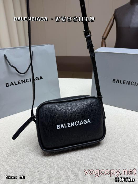 人気限定品 2026の流行りトップス アップデザインコピー 商品 ブランドBALENCIAGAバッグ_0_2