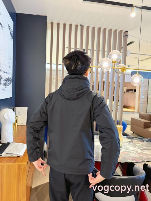 ブランド 品 コピー専用携帯ケース 激安新作 超目玉人気通販品PRADAジャケット_0_2