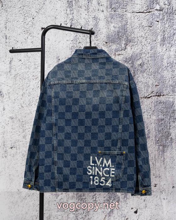 ついに登場 大人の品漂う 存在感のある ブランド 偽物 激安コートLOUIS VUITTON_0_1