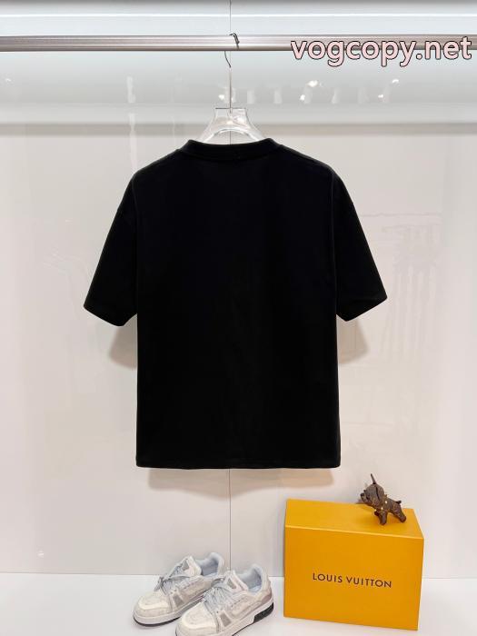 ブランド コピー 着払い耐久性のある 大人の上質感 季節をまたい新作アイテムt恤PRADA._0_1
