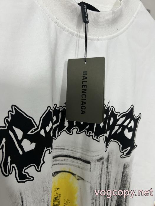 デザイン性の高い 完売必至!!  注目作品BALENCIAGA半袖Tシャツスーパー コピー ブランド_0_0