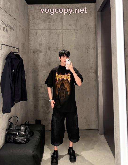 半袖Tシャツブランド レプリカBALENCIAGA高評価アイテム 海外限定 先着順早い者勝ち限定_0_2