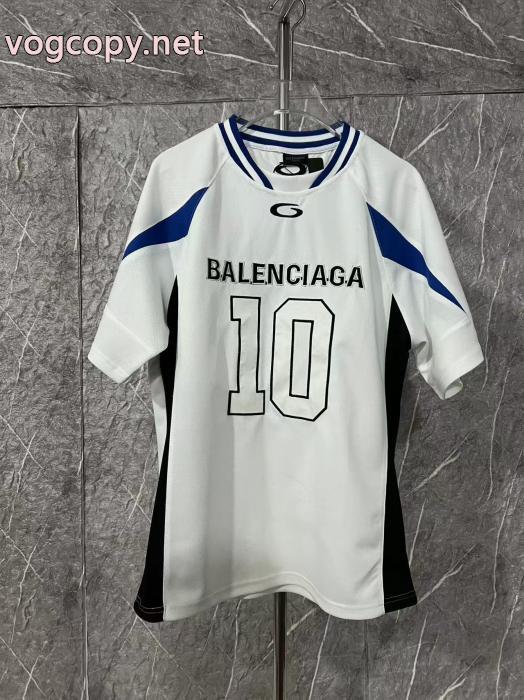 ブランド 激安26-26AW 人気商品登場 VIP価格海外発半袖TシャツBALENCIAGA_0_5