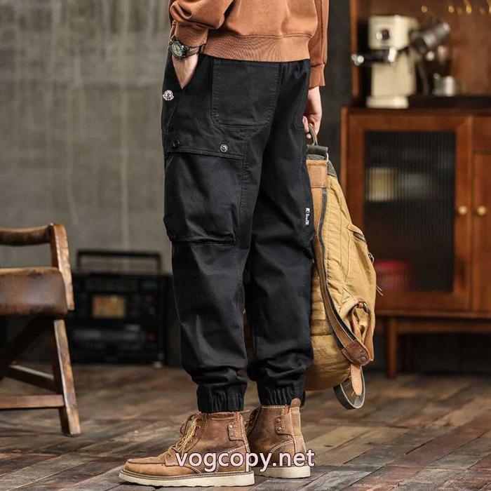 2026年最新版 人気ブランド  半額以下SALEMONCLERコピー 商品 ブランドズボン_0_3