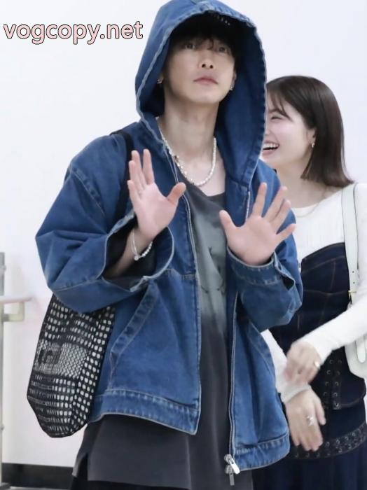 海外よりお届け　限定品 今シーズン注目のアイテム 人気アイテムブランド 品 コピーデニムのコートMIUMIU_0_3