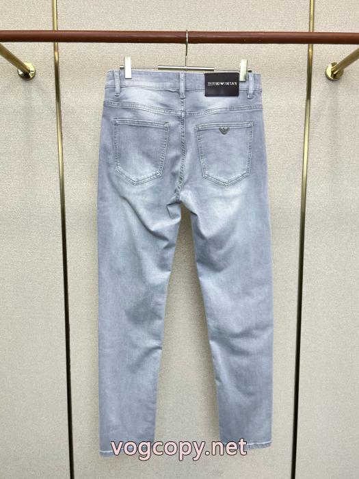 年末で限定アイテム 憧れの 実用を兼ね備えたコピー 商品 販売ARMANI&nbsp;&nbsp;&nbsp;&nbsp;ブランド ジーンズ._0_1