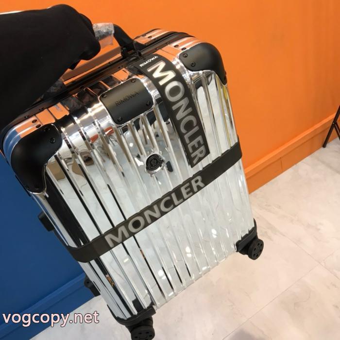 バッグ偽 ブランド 通販遂に再入荷 使い勝手のいい 入手困難MONCLER.._0_0