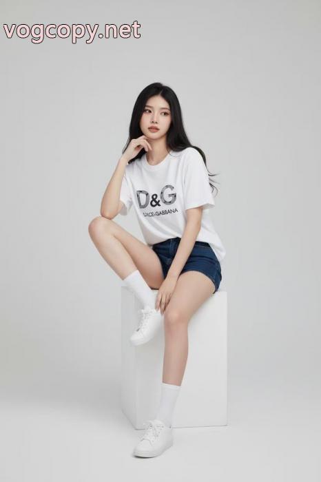 Dolce&Gabbanaコピー ブランド韓国高級服 無敵アイテム 人気いっぱい半袖Tシャツ_0_1