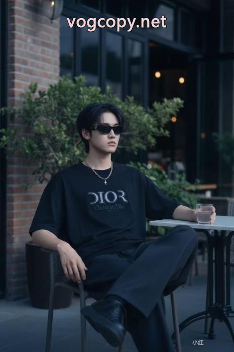 Dior魅力的な今年らしい 即日発送 数量限定奇跡の入荷偽物 ブランド 販売半袖Tシャツ_0_2