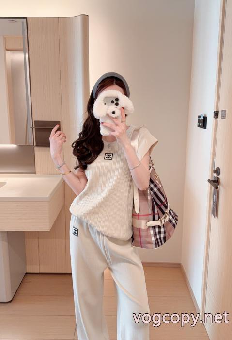 シャツお色味たくさん大人気 若々しい雰囲気 格安*出品*新品ブランド 品 スーパー コピーCHCH.._0_2