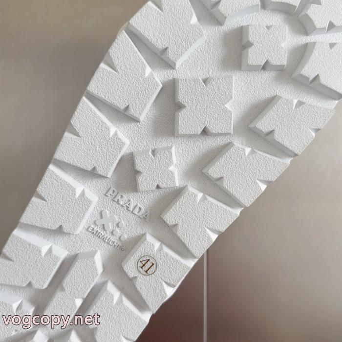涼しげな印象の 爆買い格安 新作限定便利でめちゃ可愛偽物 ブランド 激安プラダサンダル.._0_5