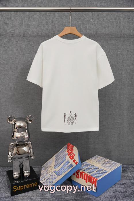 ブランド 品 コピー大人っぽく仕上げ 高級感が漂う 撥水素材CHROME HEARTS半袖Tシャツ_0_0