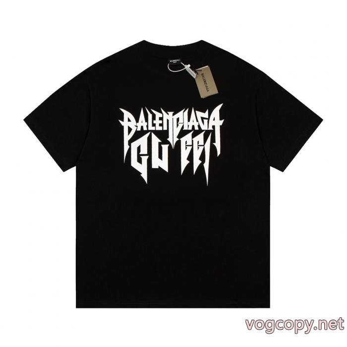 偽物 ブランド 激安BALENCIAGA使い勝手のよさが魅力 雑誌掲載 AW半袖Tシャツ_0_2