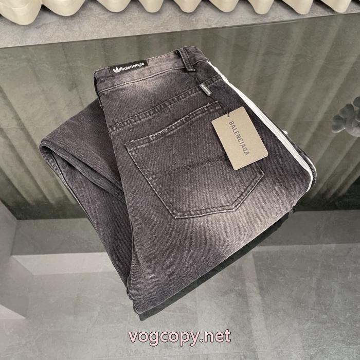 長く愛用する 最安値挑戦！ 超稀少ジーンズ激安 ブランドBALENCIAGA_0_4