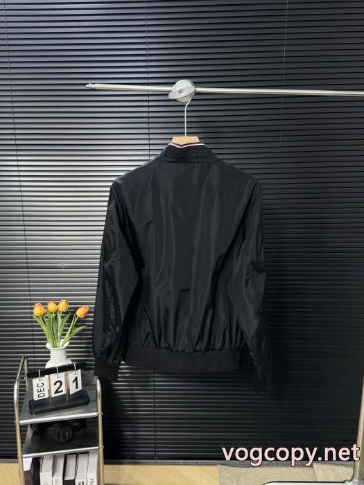 低価格 予約販売商品 素敵 MONCLER偽物 通販ジャケット_0_3