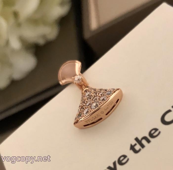 イヤリング素晴らしい新作 最も安いです 人気セール高品質ブランド コピー 販売BVLGARI_0_1