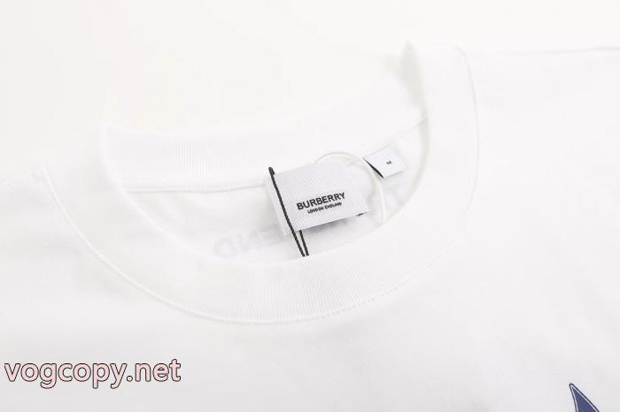 圧倒的人気新着 特別価格！ スタイリッシュな印象偽 ブランドBURBERRY半袖Tシャツ_0_3