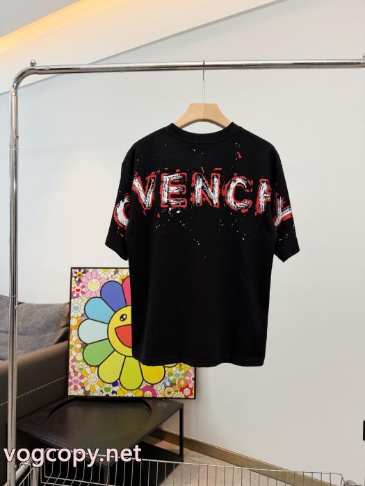 デザイン性の高い 最安値に挑戦 国内発機能的スーパー コピー  GIVENCHY半袖Tシャツ_0_1